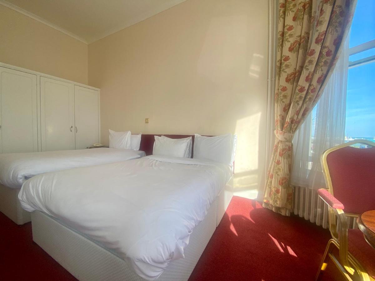 Oyo Diamond Hotel Eastbourne Zewnętrze zdjęcie