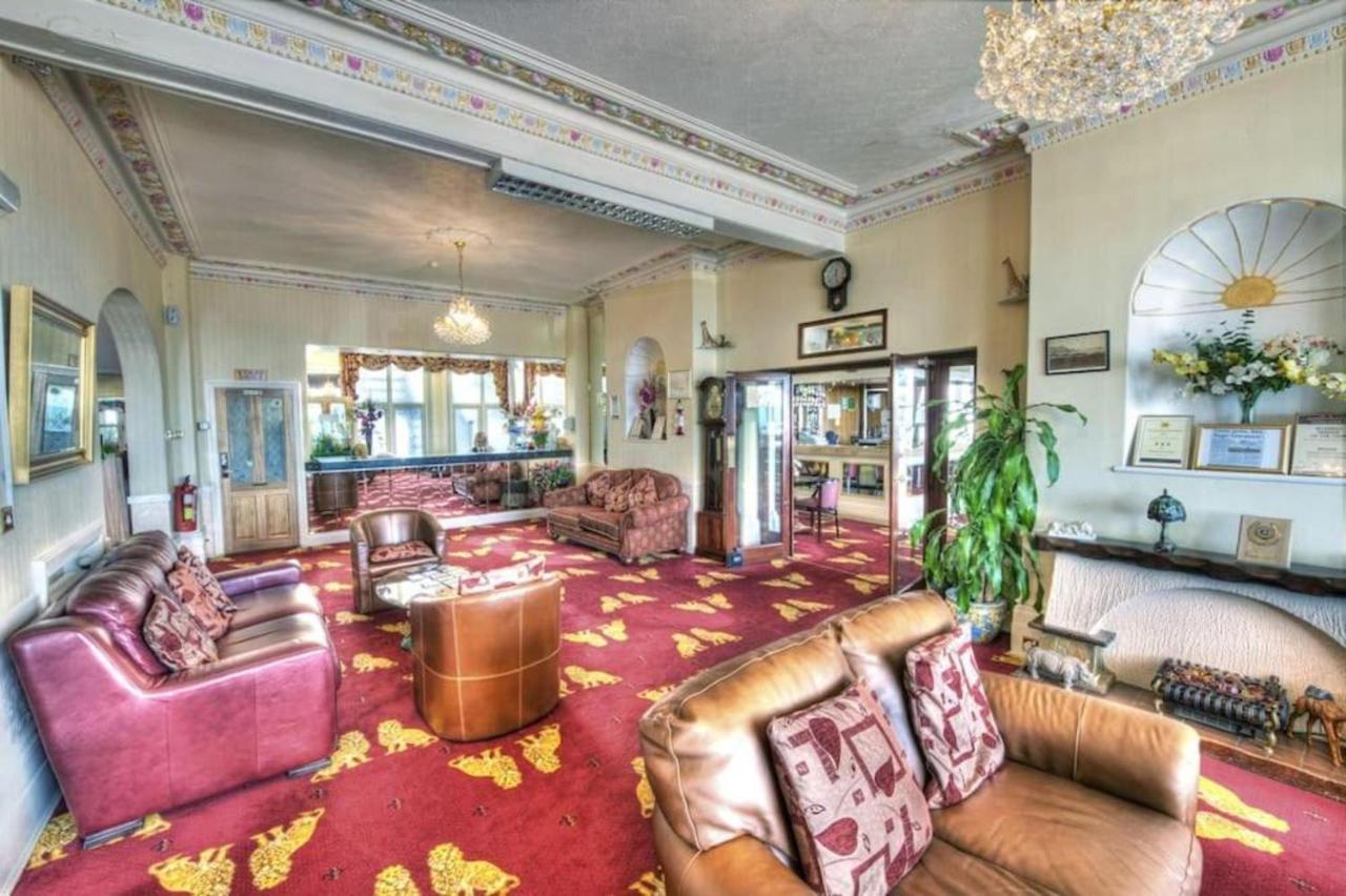 Oyo Diamond Hotel Eastbourne Zewnętrze zdjęcie
